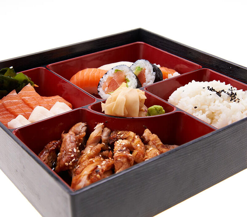 KURCZAK TERIYAKI BOX