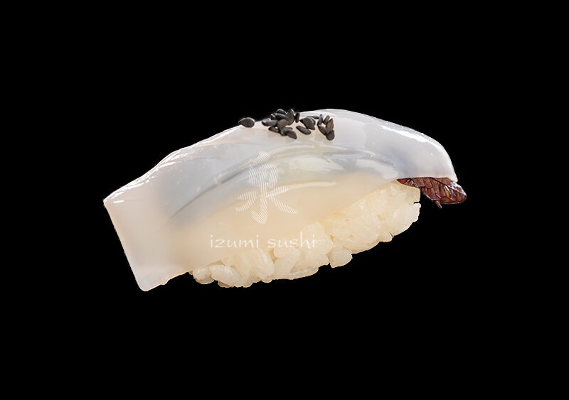 NIGIRI LUB SASHIMI – IKA – KALMAR