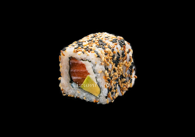CALIFORNIA URAMAKI ŁOSOŚ (8 SZT.)