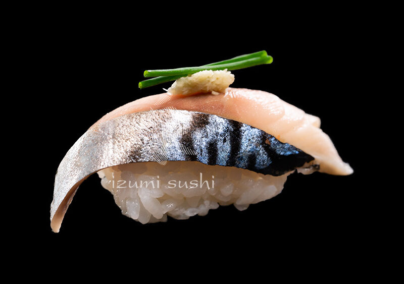 NIGIRI LUB SASHIMI – SHIMESABA – MAKRELA