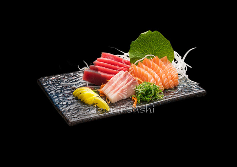 SASHIMI MIX – 14 PLASTERKÓW