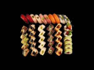 Ume Sushi Set